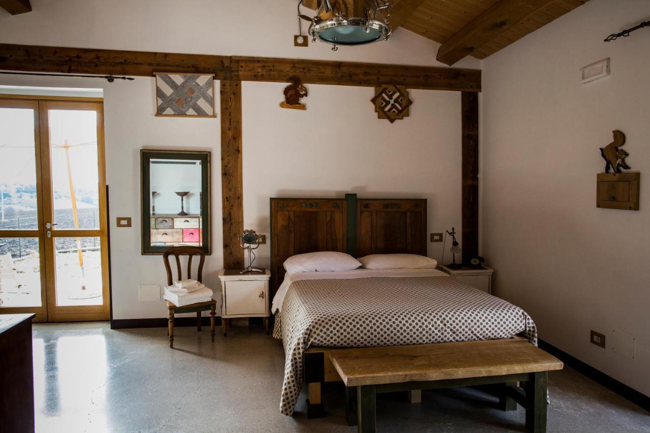 B&B Il Cavallino 시비타노바 알타 외부 사진