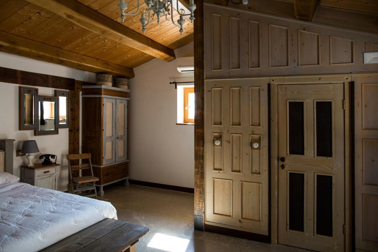 B&B Il Cavallino 시비타노바 알타 외부 사진