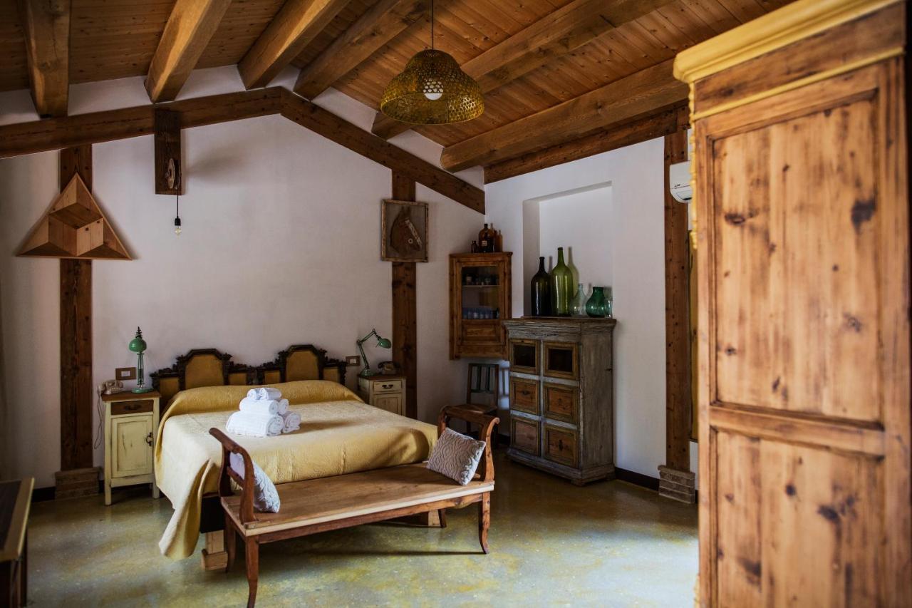 B&B Il Cavallino 시비타노바 알타 외부 사진